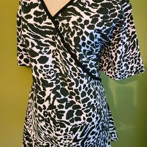 Scrub Top Cheetah Leopard 2X